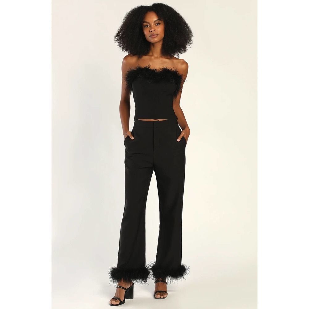Lulu’s NWT Black Feather Trimmed Straight Leg Pants Size M